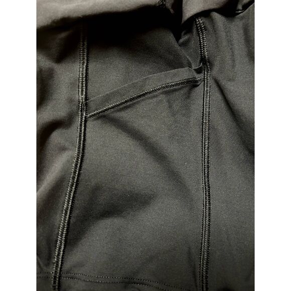 Lululemon, "Circuit Breaker Skirt II,"Women's Skort, Size 6, Black, Used - Picture 8 of 12